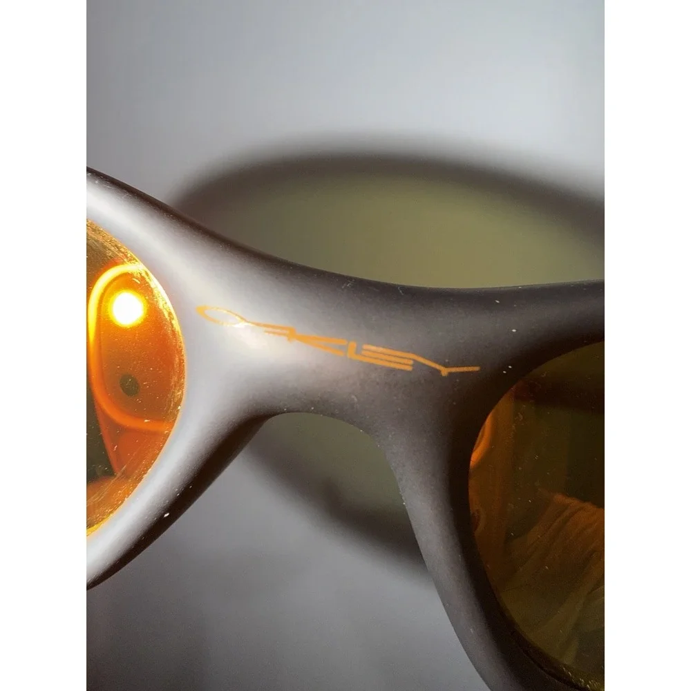 Oakley Minute Dark Gray Frame with Fire Iridium‎ Polarized Lens Y2K